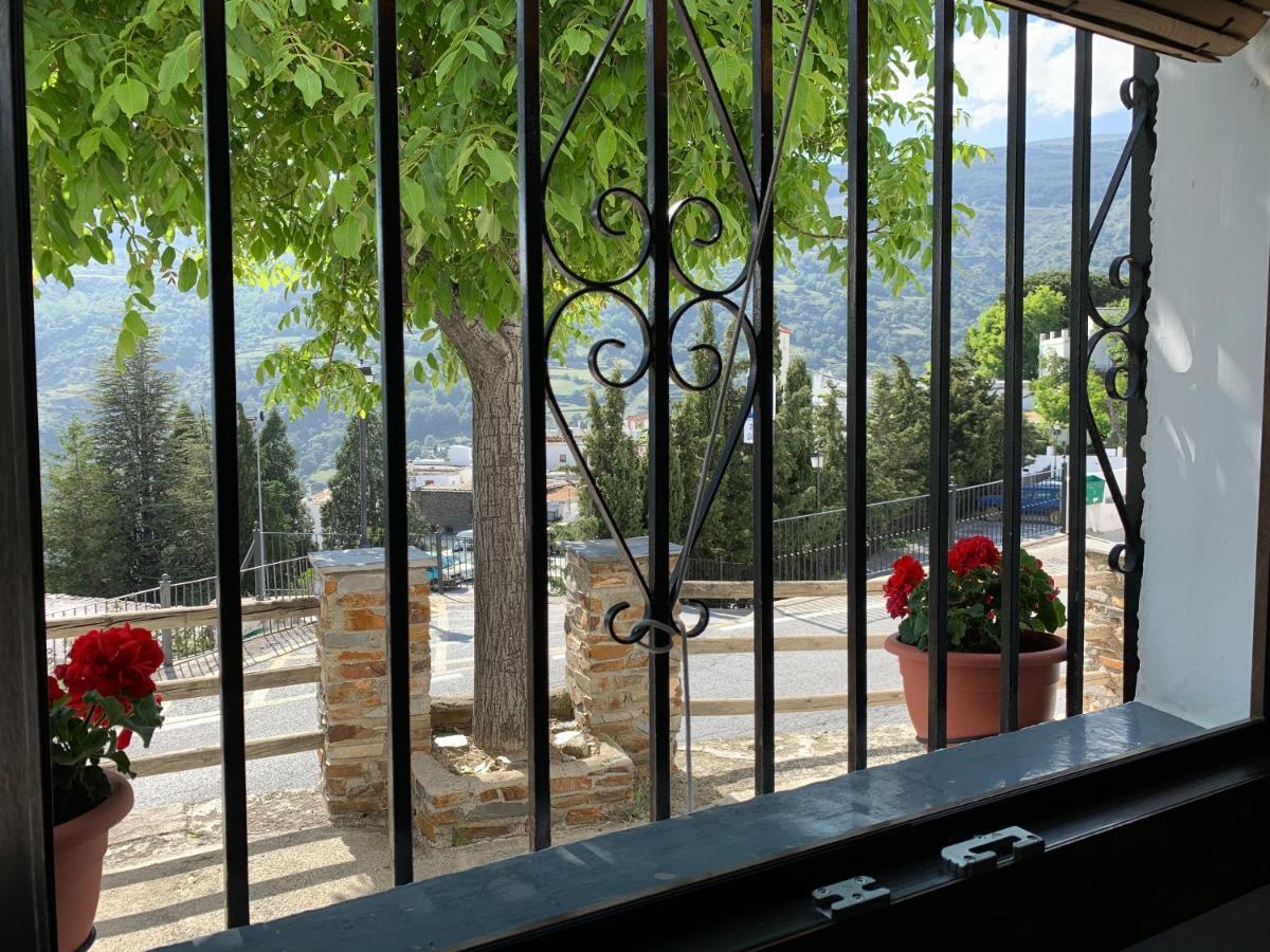 Hostal Atalaya En Capileira Cb Zewnętrze zdjęcie